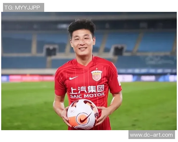 中国足球历史上的十大明星球员及其辉煌成就回顾与分析